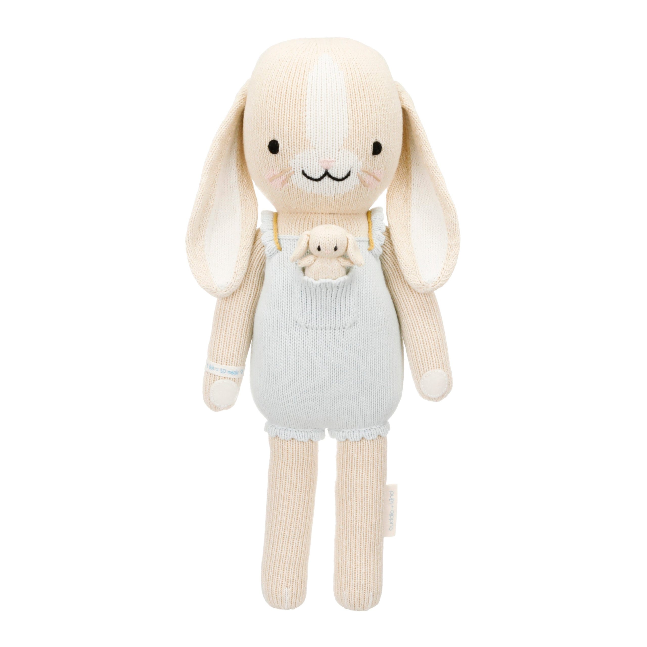 054-Briar_the_bunny_360-scaled-1.jpg