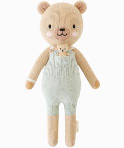 Alexander the honey bear