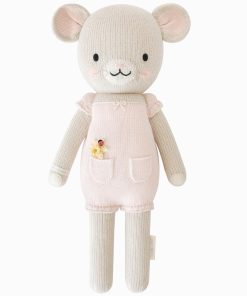 Beatrice the mouse (blush)